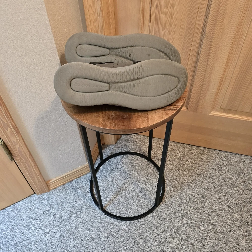 SKECHERS Shoes Men's Gray Brown 13 Slip On Classic Fit Air Cooled Memory… - Picture 5 of 9